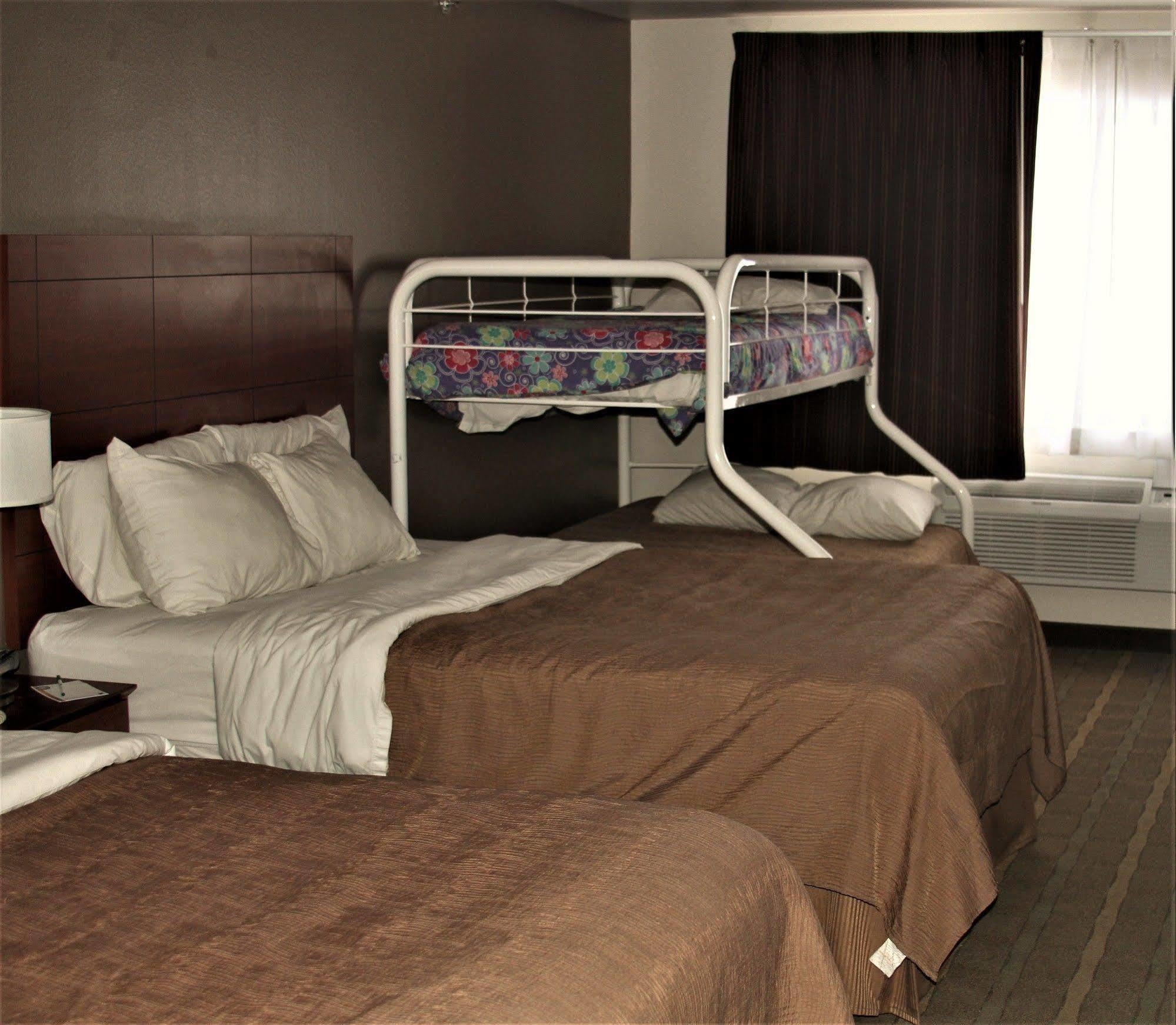 Quality Inn Thermopolis Near Hot Springs Extérieur photo